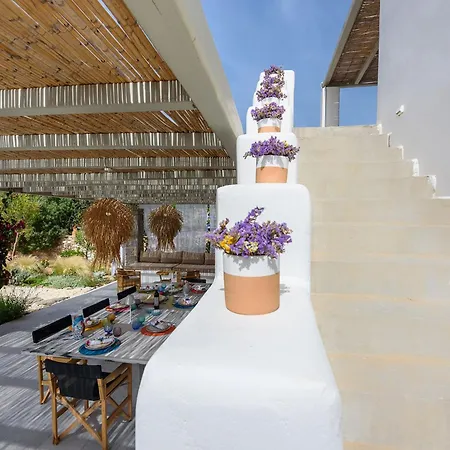 Paralia - Seaside Villa *