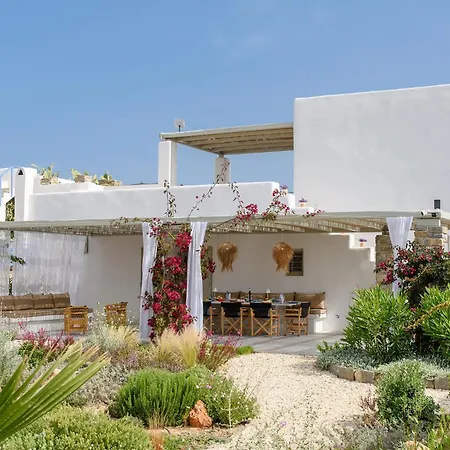 Villa Paralia - Seaside Agia Irini (Paros)